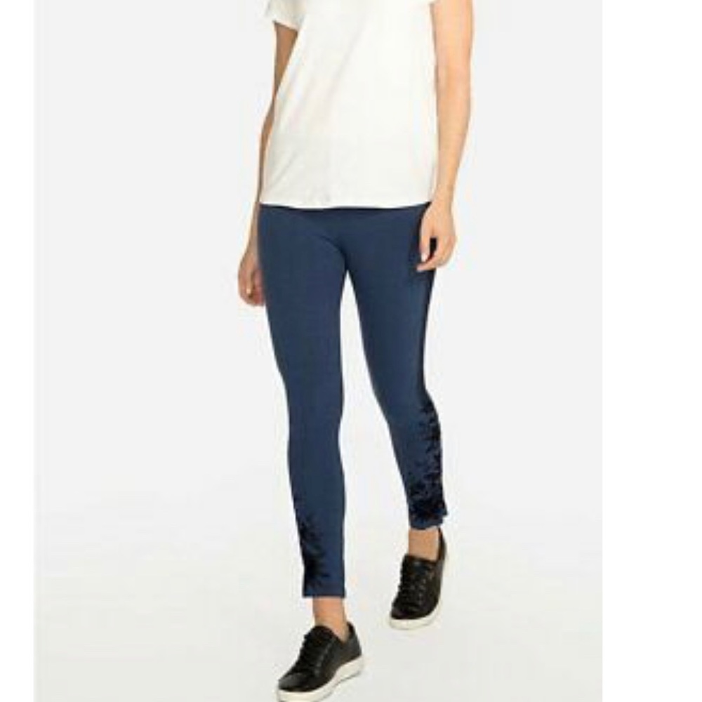 Johnny Was Katina Embroidered Legging